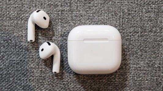 Apple Airpods 4  With ANC  & Wireless Charging Case