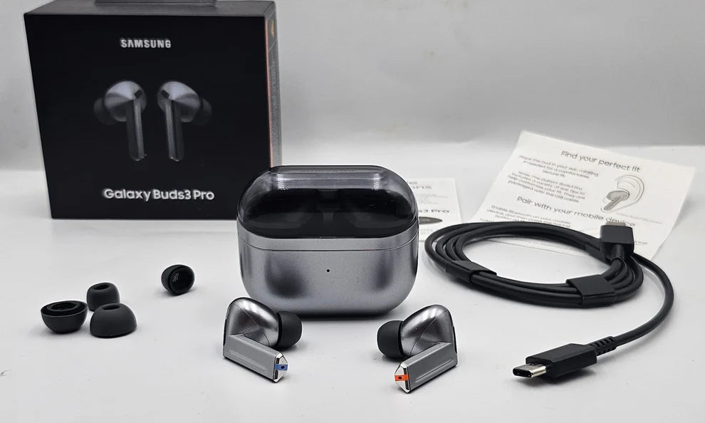 SAMSUNG GALAXY BUDS3 PRO  WIRELESS CHARGING EARBUDS
